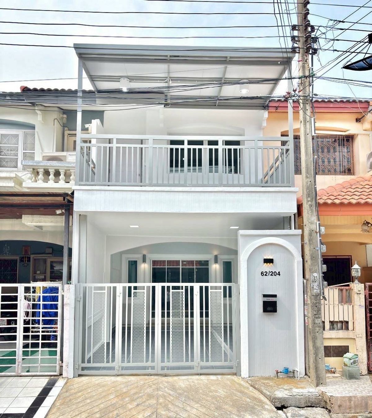 Ⓜ️ขายทาวเฮาส์ 2 ชั้น มบ.เกร็ดแก้ว รัตนาธิเบศ 26 🚄 บางกระสอ ใกล้เซ็นทรัลนอร์ธวิลล์ (ขายพร้อมคนเช่า 13,500 /เดือน)