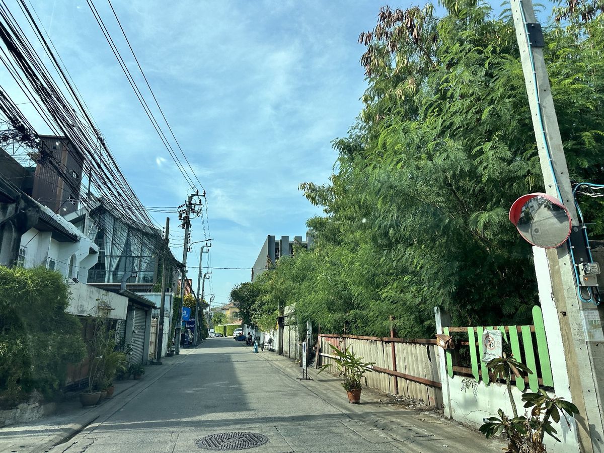 ขายที่ดินเปล่า ถนนอินทามระ สุทธิสาร ใกล้ โรงพยาบาล พญาไท พหลโยธิน ขายที่ดินเปล่า ถนนอินทามระ สุทธิสาร ใกล้ โรงพยาบาล พญาไท พหลโยธิน