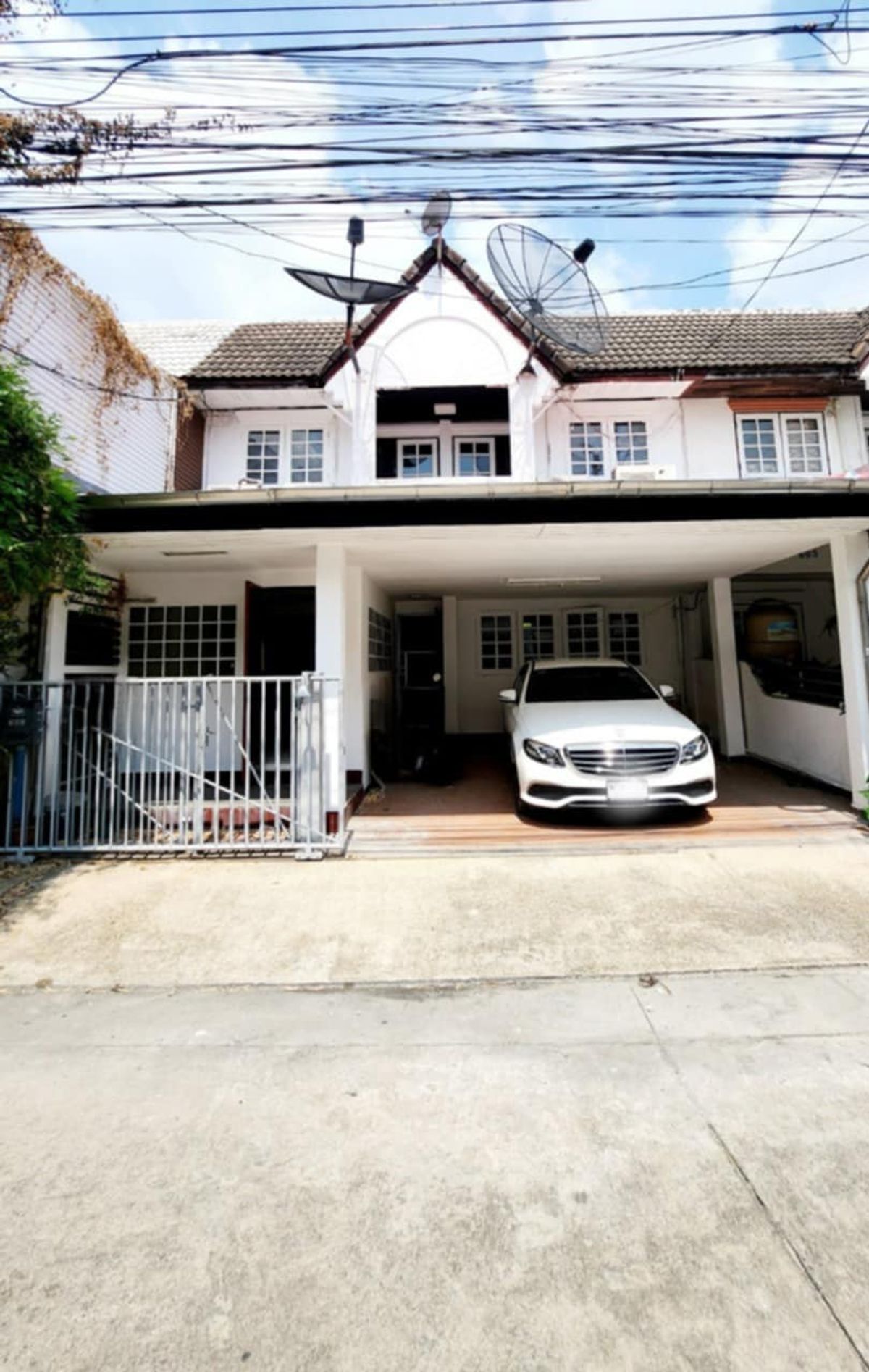 ขายบ้าน ทาวน์โฮม 2 ชั้น 3 ห้องนอน มบ.บดินทรรักษา ทาวน์อินทาวน์ ขนาด 32 ตรว.