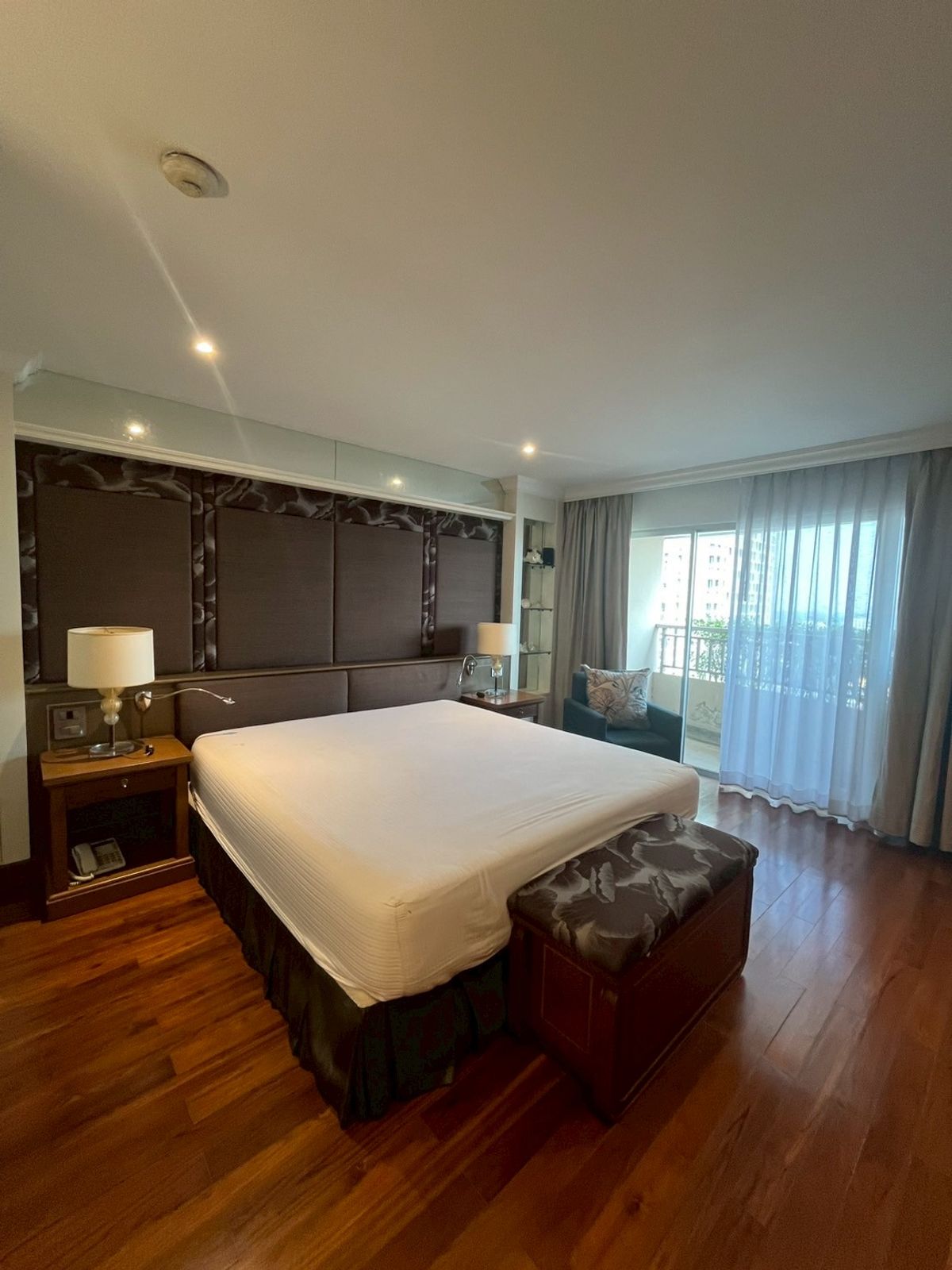 📌🌇 Spacious Luxury Condo for Rent at Sathorn Park Place | 236 SQ.M | High Floor พร้อมอยู่ – รูปที่ 2