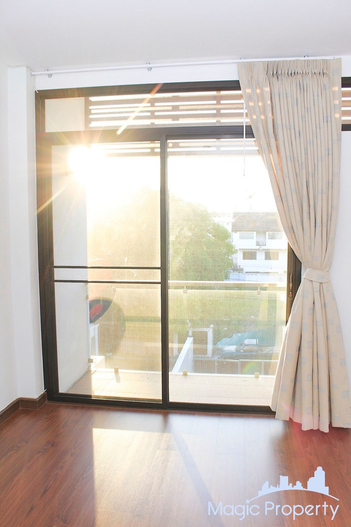 4 bedroom Town House for Rent in Soi Ari Samphan 7, Phaya Thai District, Bangkok – รูปที่ 4