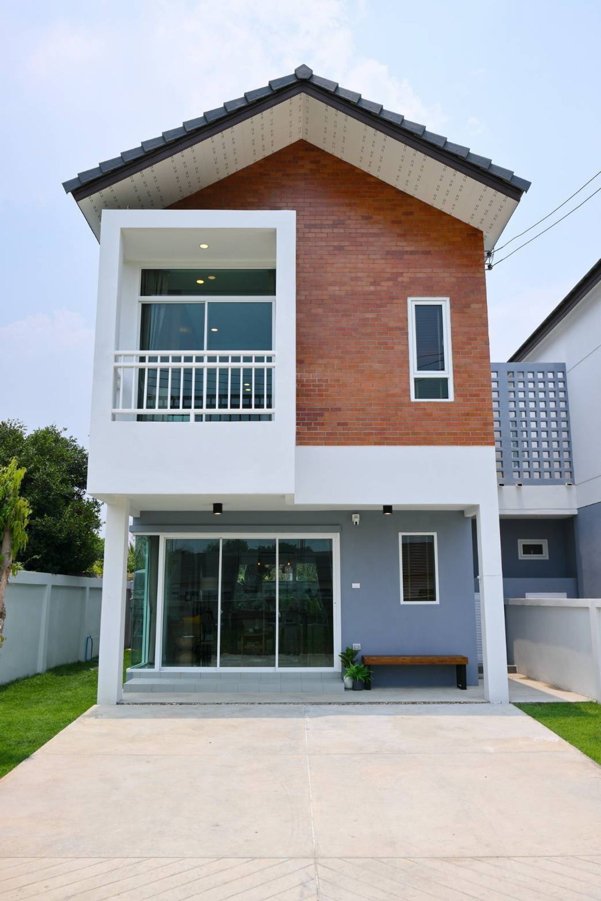 Beautiful house for sale in Chiang Mai Beautiful house for sale in Chiang Mai