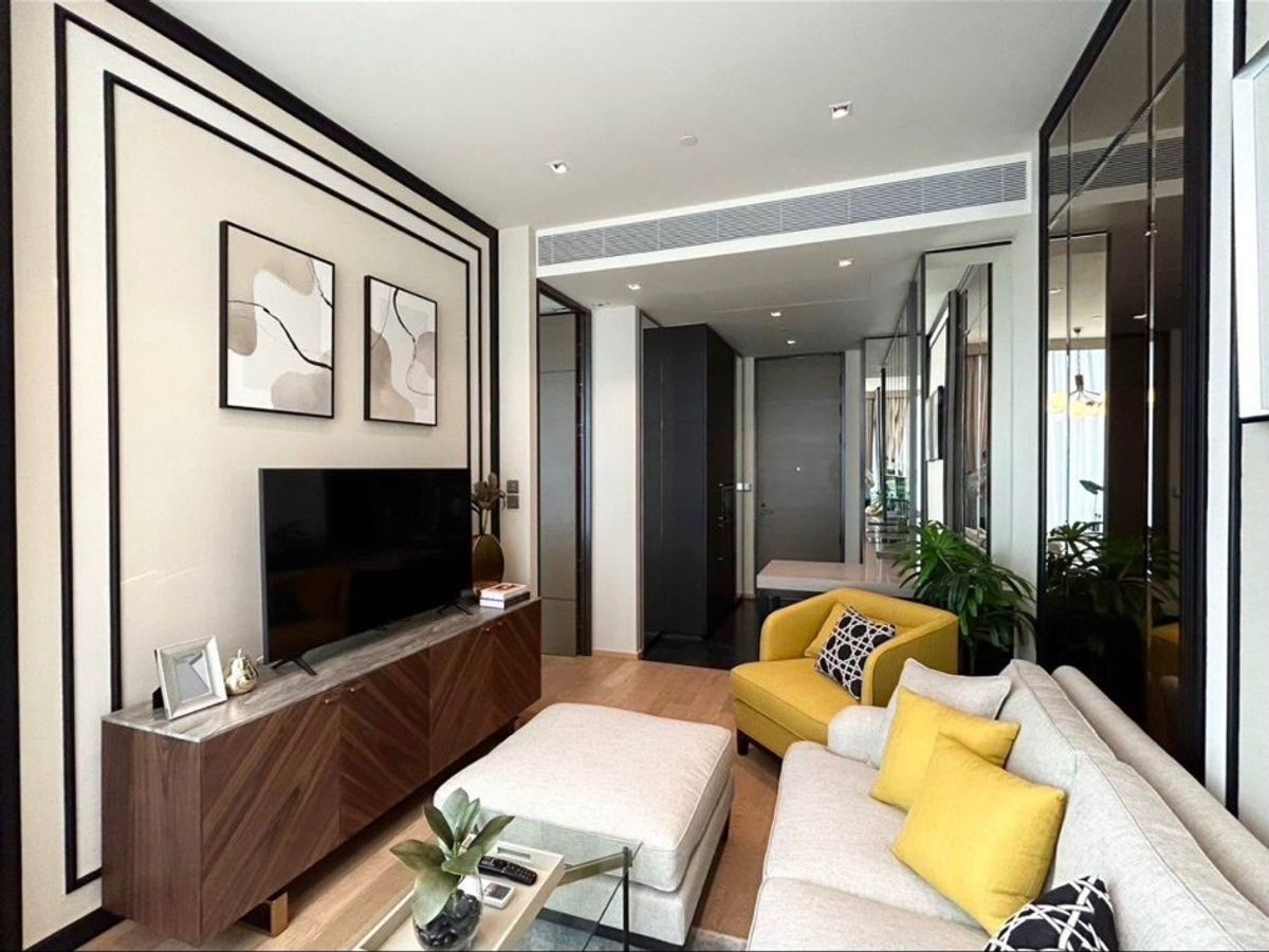 ♦ Luxury Urban Oasis Skyline ♦ ชั้น 15+ 44 ตร.ม. 1 ห้องนอน | ตกแต่งครบ ฝั่งทิศตะวันออก | คอนโดใกล้ เซ็นทรัล ชิดลม 210 ม., BTS ชิดลม 400 ม. – รูปที่ 3