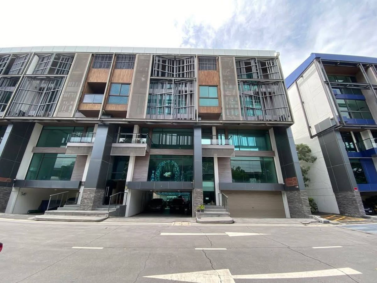 ♦ Rare ♦ Home Office The Pretenna (Home Office The Pretena) Location near Mega Bangna, Central Bangna on Bangna-Trat Road  
