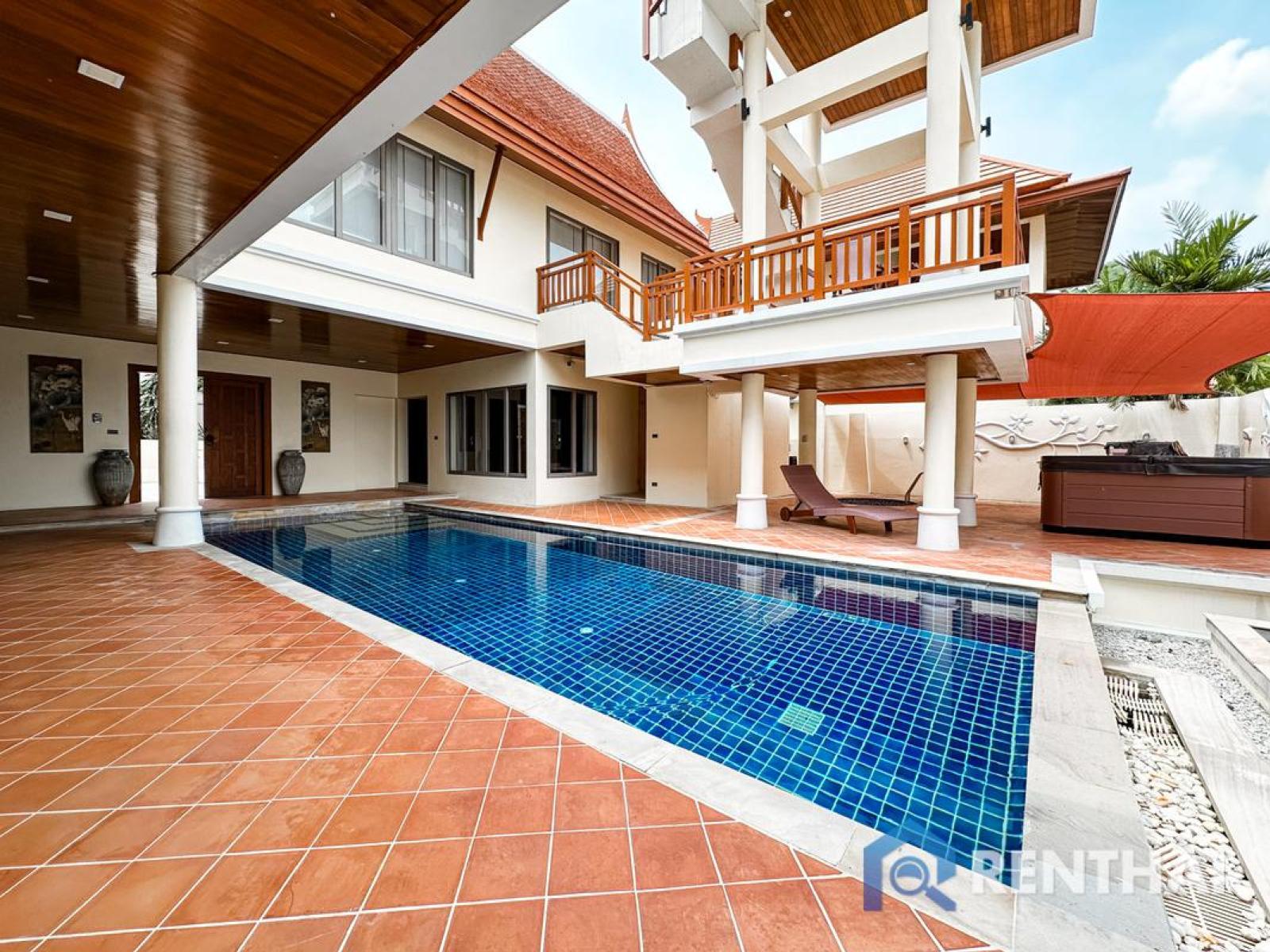 Luxurious 4-bed Villa in Pattaya, Private Pool & Furnished – รูปที่ 3