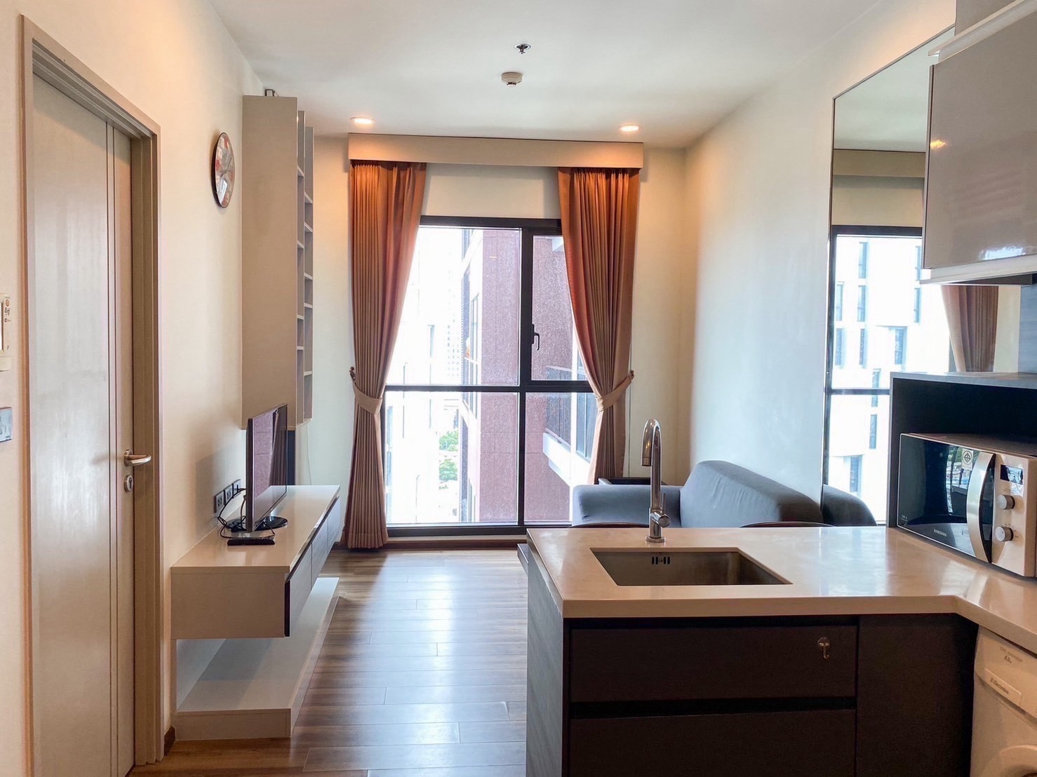 WYNE Sukhumvit (วายน์ สุขุมวิท) (1bed1bath 30sqm) WYNE Sukhumvit (วายน์ สุขุมวิท) (1bed1bath 30sqm)