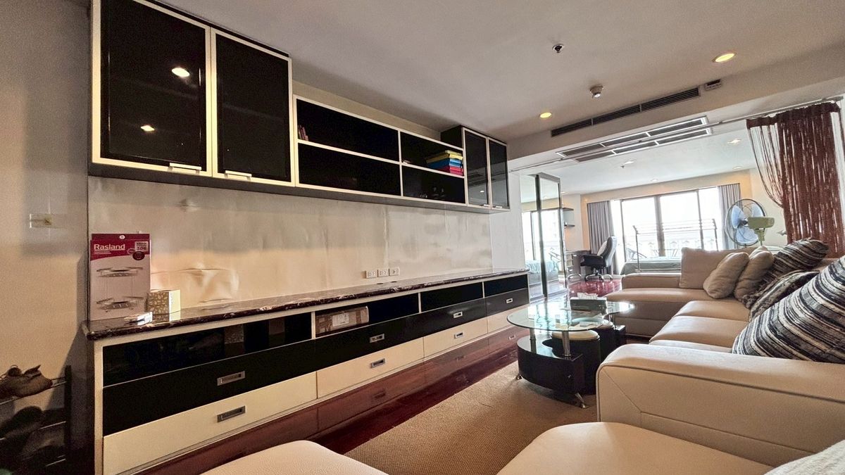 ขาย 1 ห้องนอน 68 ตร.ม สเตททาวเวอร์ คอนโดมิเนียม State Tower Condominium  – รูปที่ 2
