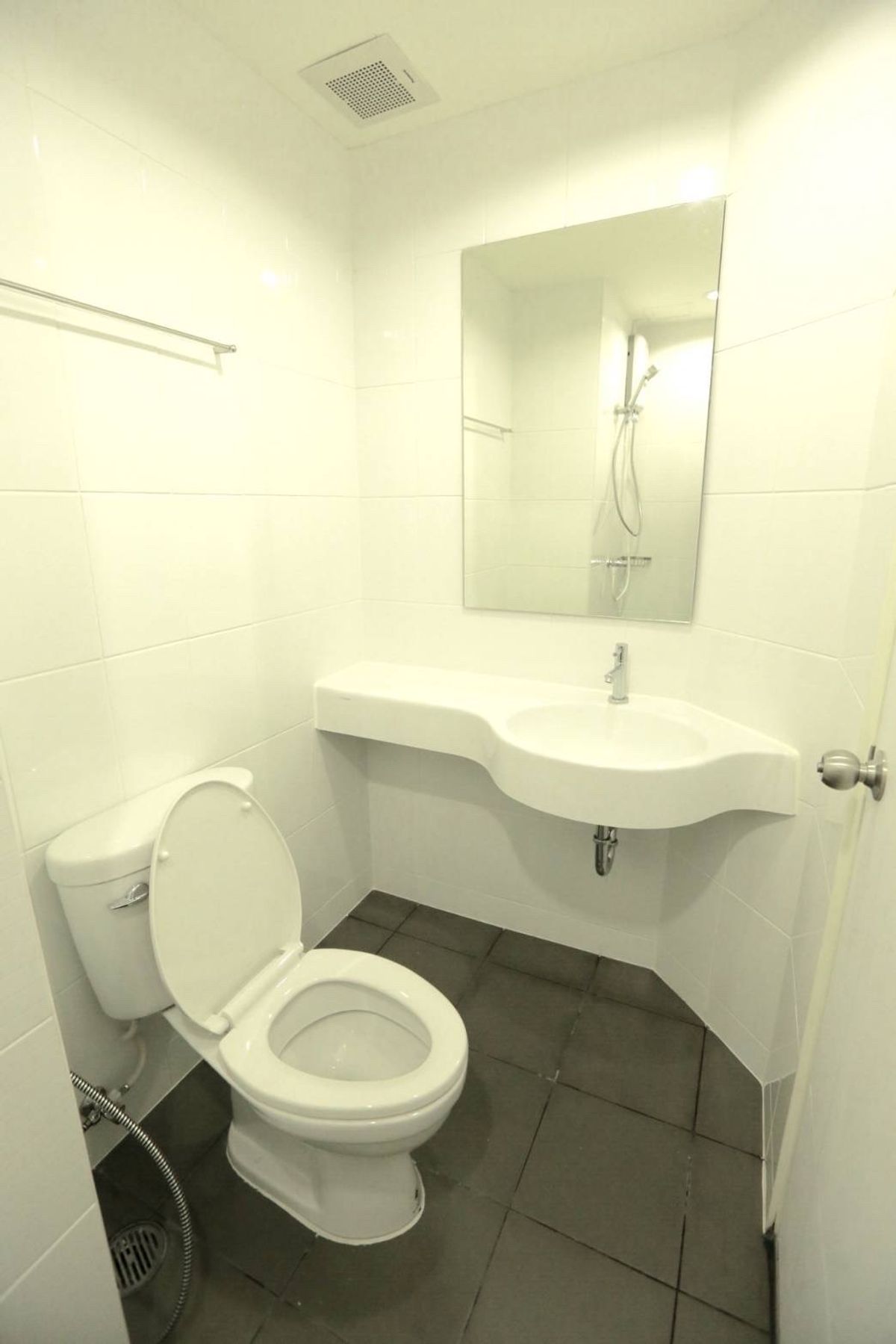 ให้เช่าคอนโดลุมพินี พาร์ค รัตนาธิเบศน์-งามวงศ์วาน 6,500 บาท/เดือน – รูปที่ 2