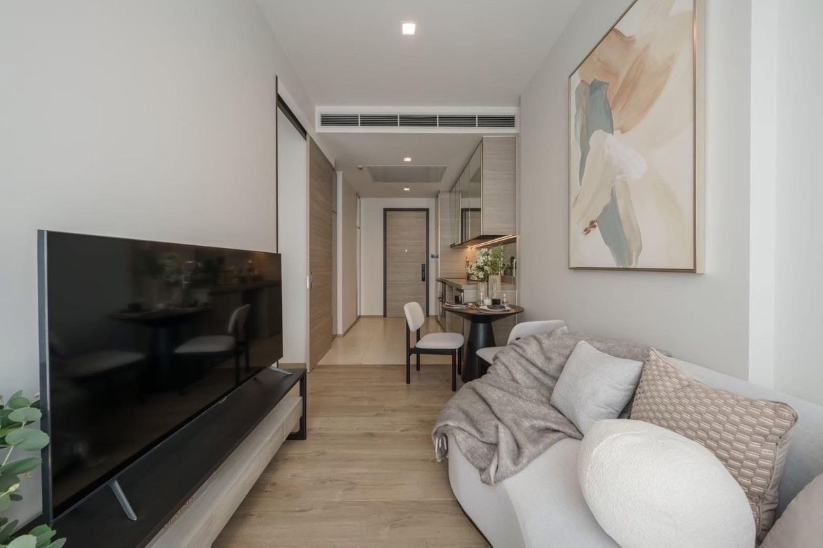 💚The Crest Park Residences, size 35 sq.m., 1 bedroom, decorated with full furniture of Chanintr 📲 𝟎𝟔𝟒-𝟕𝟗𝟒𝟒𝟐𝟔𝟑 (Khun Nam)
