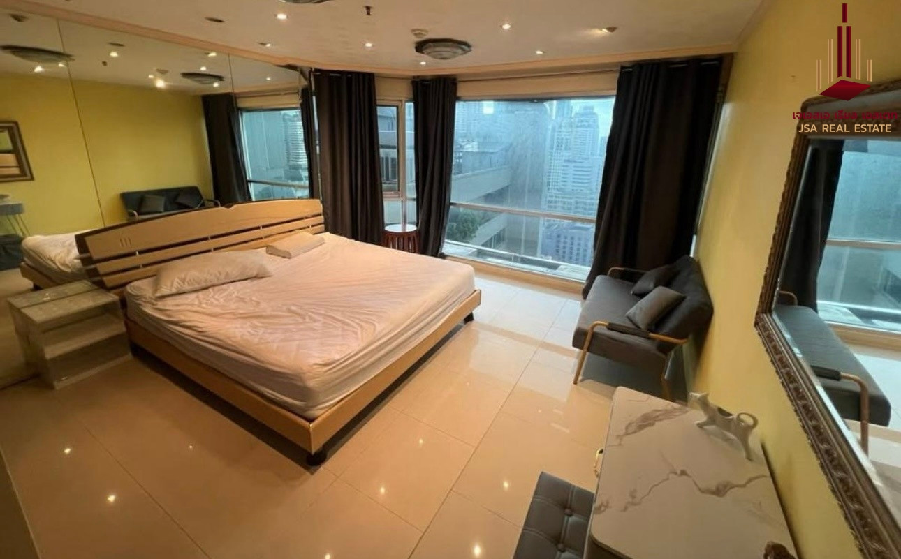 ✨ For Sale: Sukhumvit SuiteCondo ✨💰 Only 4,250,000 THB