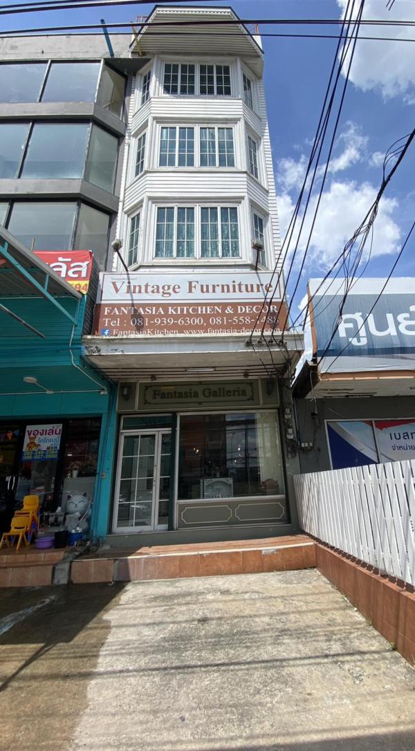 ขายอาคารพาณิชย์ 4ชั้น ถนนศรีนครินทร์ สำโรงเหนือ เมืองสมุทรปราการ กรุงเทพ CX-119309