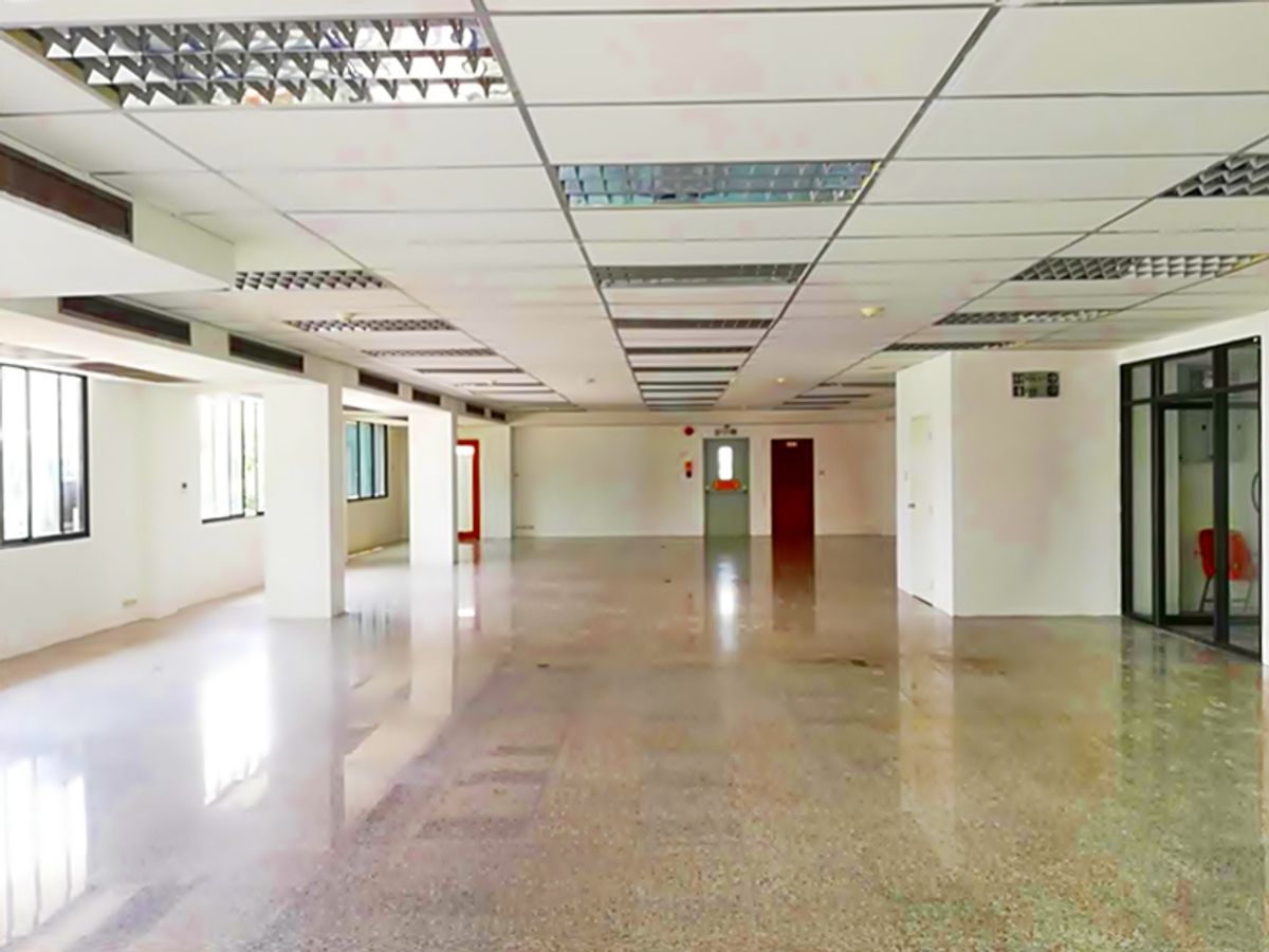 Top 5th Floor Office Space near BTS St.Louis Sathorn Road – รูปที่ 3
