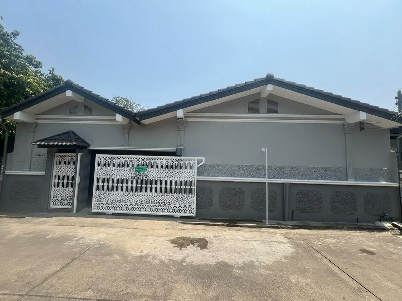 ขายถูกมาก บ้านเดี่ยว 1 ชั้น หมู่บ้านศรีศุภโชค ซ.รามอินทรา 68 แยก 1 บ้านมี 3 ห้องนอน 2 ห้องน้ำ – รูปที่ 2