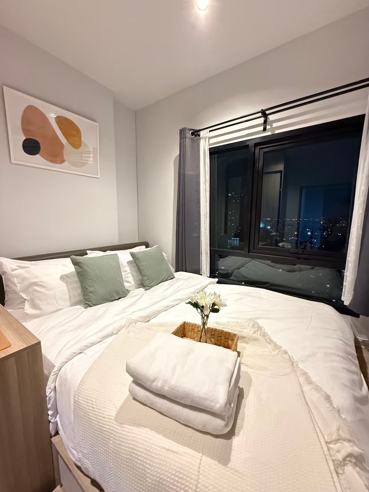 Ready for Short- & Long-Term Rental (1–6 Months) Condo: Altitude Unicorn Sathorn – Tha Phra (High-rise condo with direct access to BTS Talat Phlu – literally 0 meters) Ready for Short- & Long-Term Rental (1–6 Months) Condo: Altitude Unicorn Sathorn – Tha Phra (High-rise condo with direct access to BTS Talat Phlu – literally 0 meters)