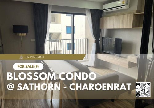 Urgent sale 🔥 Blossom Condo @ Sathorn - Charoenrat 🔥 Near BTS Surasak, complete with furniture and appliances