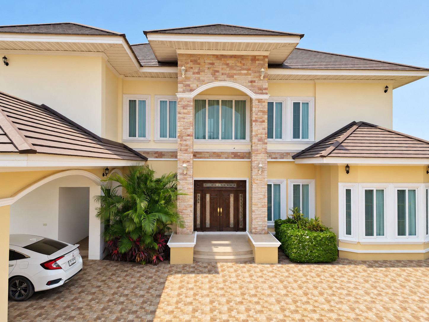 Luxury Detached House for Sale 408 sq.m., 4 Bedrooms Near Naresuan University Luxury Detached House for Sale 408 sq.m., 4 Bedrooms Near Naresuan University