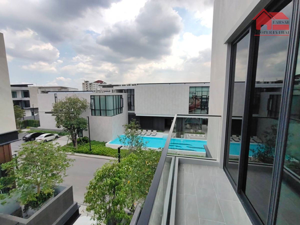 ให้เช่าบ้านเดี่ยว 3 ชั้นระดับ Luxury Pool Villa เนื้อที่ 80ตร.ว พื้นที่ใช้สอย 500ตร.ม  ถนนเลียบทางด่วนเอกมัย-รามอินทรา ราคาเช่า 250,000 บ/ด – รูปที่ 4