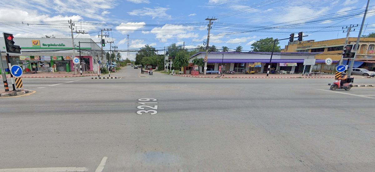 Land division Near Nong Tapao Intersection Hin Lek Fai District, Hua Hin, 9 Rai 2 ngan 72 sq.w. Land division Near Nong Tapao Intersection Hin Lek Fai District, Hua Hin, 9 Rai 2 ngan 72 sq.w.