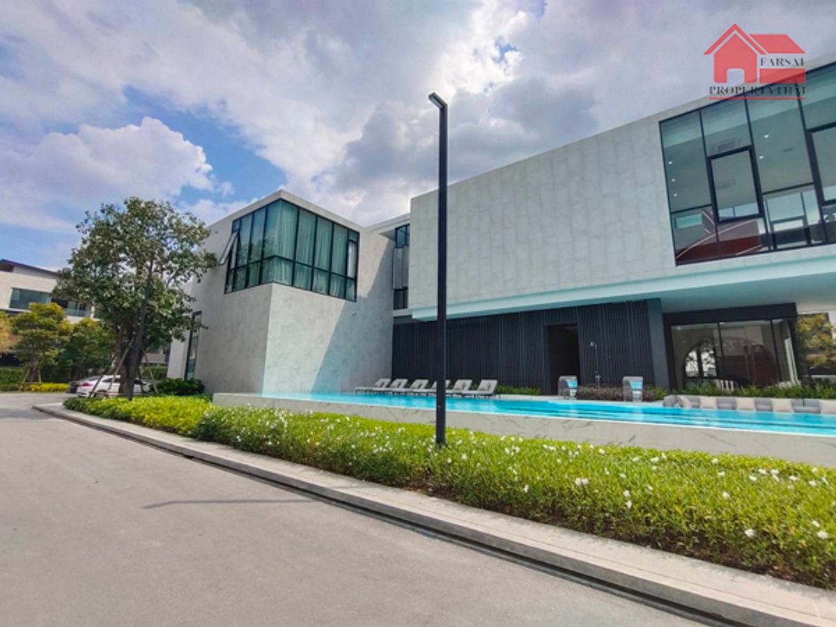 ให้เช่าบ้านเดี่ยว 3 ชั้นระดับ Luxury Pool Villa เนื้อที่ 80ตร.ว พื้นที่ใช้สอย 500ตร.ม  ถนนเลียบทางด่วนเอกมัย-รามอินทรา ราคาเช่า 250,000 บ/ด – รูปที่ 3