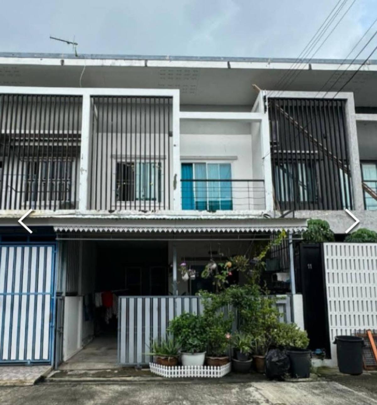 For Sale Townhouse/Townhome , Wisetsuknakron 24 , Thung Khu , Thung Khu , Bangkok , CX-120090 For Sale Townhouse/Townhome , Wisetsuknakron 24 , Thung Khu , Thung Khu , Bangkok , CX-120090