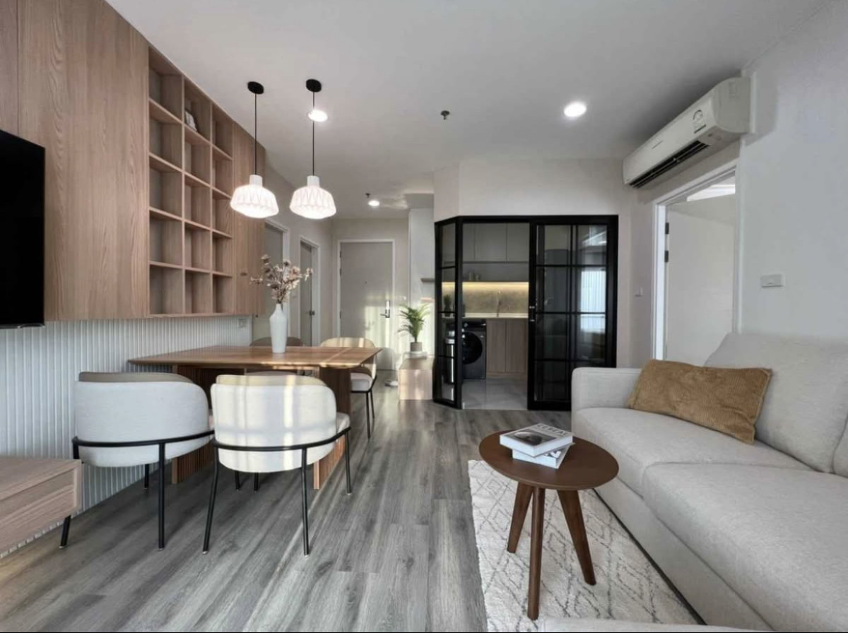 For Sale Condo , Centric Sathorn - St.Louis , nice view , high floor , corner unit , wide frontage , newly renovated , BTS-Saint Louis , Yannawa , Sa Thon , Bangkok , CX-148447