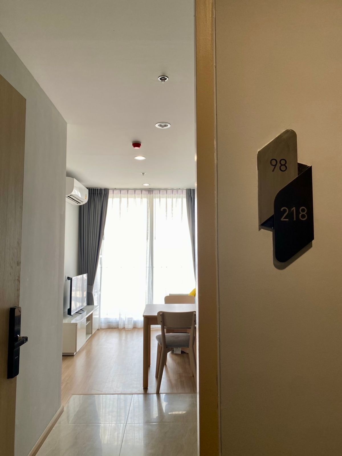 Skyrise SKV64 2 Bedroom, new &large room with bathtub & beautiful view for rent Skyrise SKV64 2 Bedroom, new &large room with bathtub & beautiful view for rent