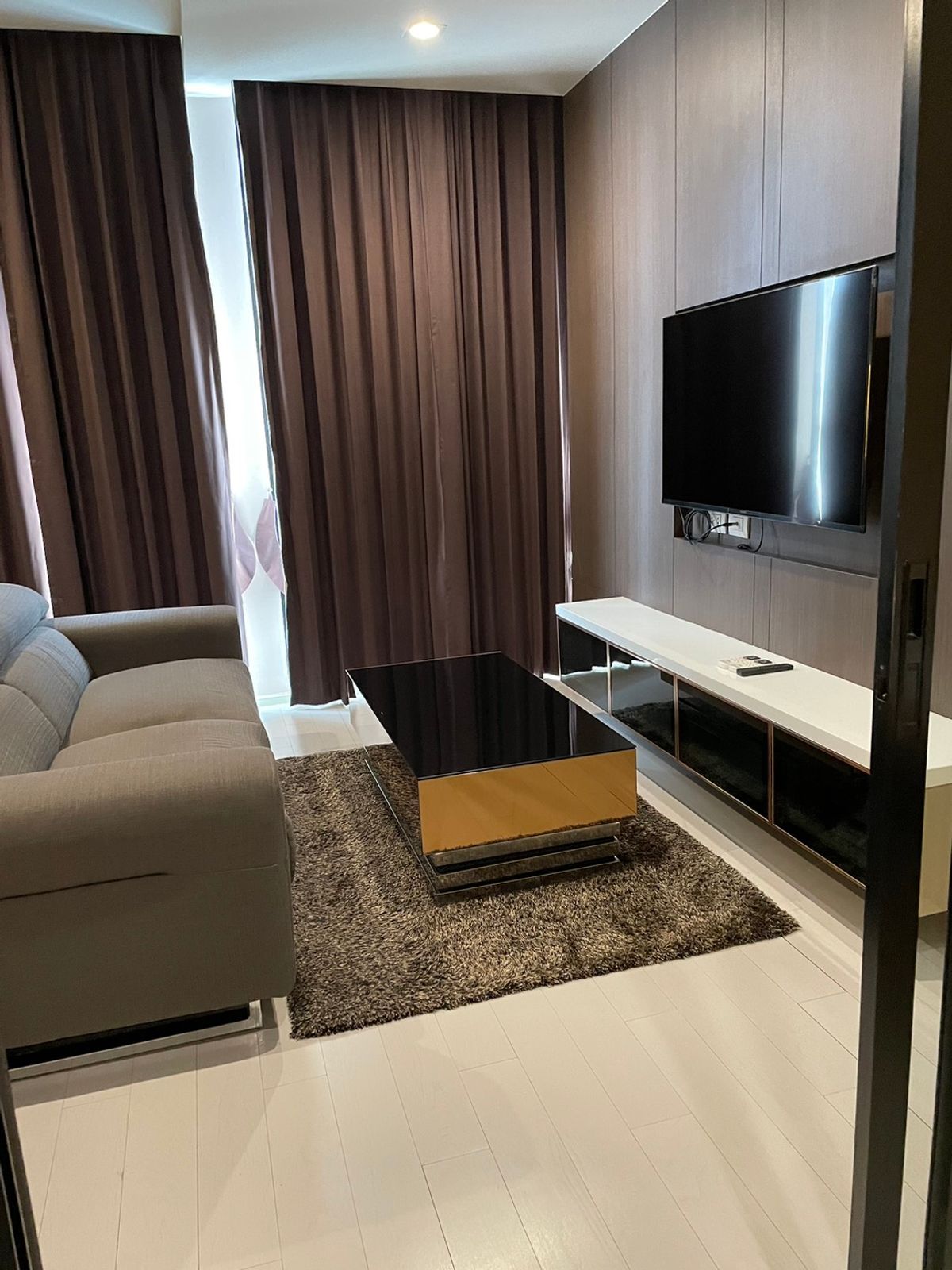 ให้เช่าคอนโด Noble Ploenchit – รูปที่ 3