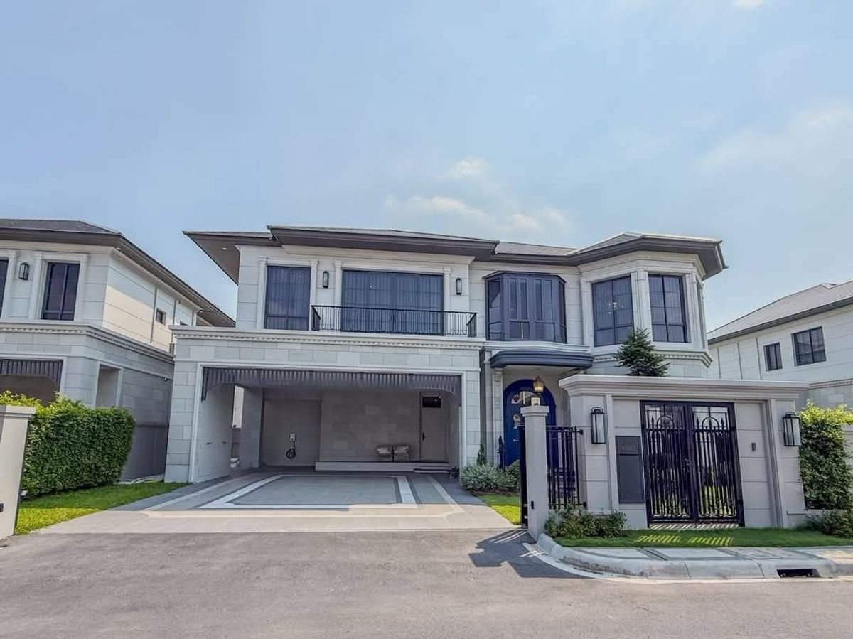 ● Luxury Modern ● Narasiri, Krungthep Krungthep, 2 -story house, Noho. 4, area 152 sq.w., 495.00 sq.m. | 4 bedrooms 6 bathrooms | Located in Soi Private | Near the Bright Tan School, 900 m. ● Luxury Modern ● Narasiri, Krungthep Krungthep, 2 -story house, Noho. 4, area 152 sq.w., 495.00 sq.m. | 4 bedrooms 6 bathrooms | Located in Soi Private | Near the Bright Tan School, 900 m.