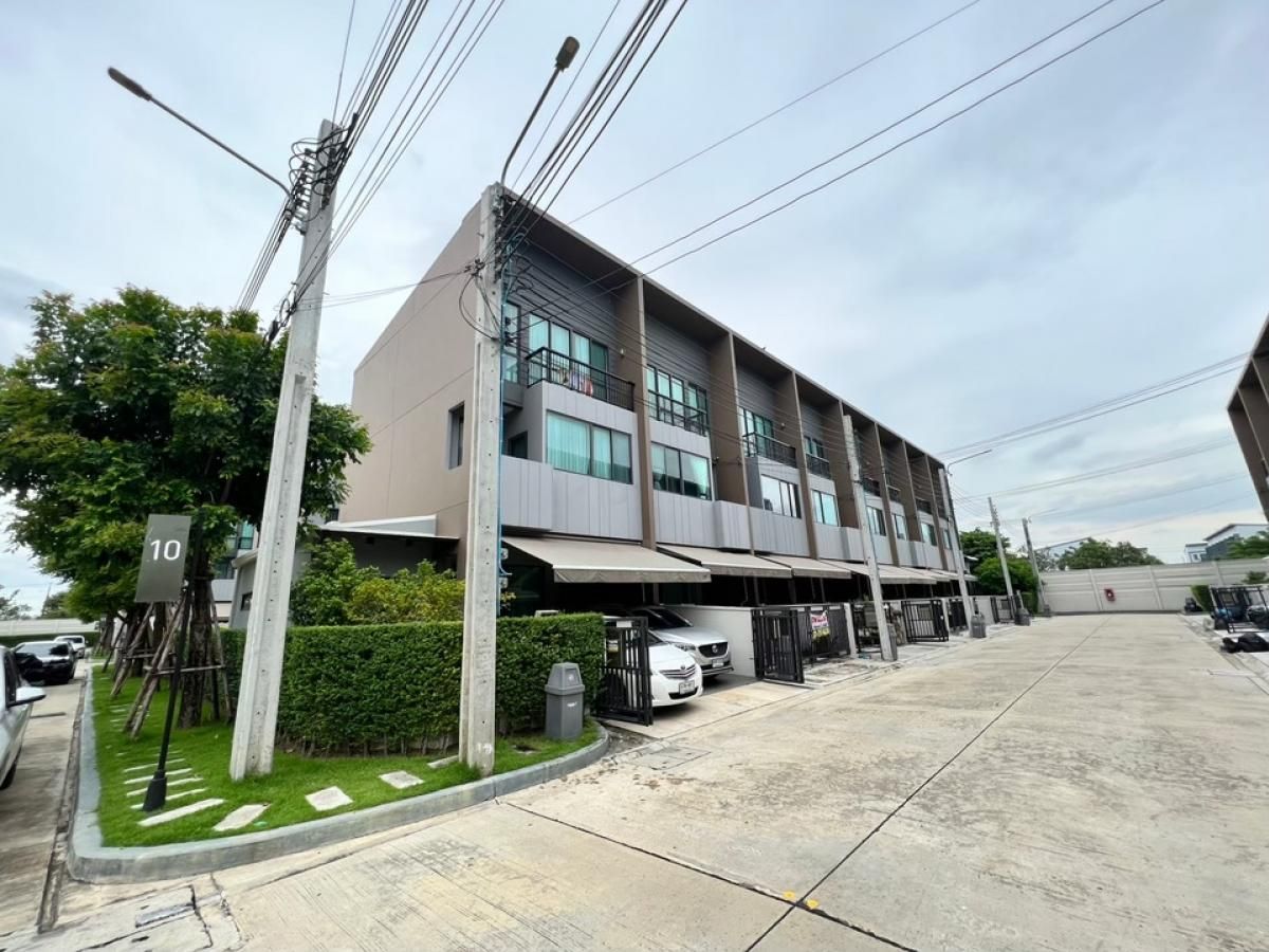 บ้านกลางเมือง ดิ อิดิชั่น พระราม 9 - พัฒนาการ / 3 ห้องนอน (ขาย), Baan Klang Muang The Edition Rama 9 - Pattanakarn / 3 Bedrooms (FOR SALE) FON054 บ้านกลางเมือง ดิ อิดิชั่น พระราม 9 - พัฒนาการ / 3 ห้องนอน (ขาย), Baan Klang Muang The Edition Rama 9 - Pattanakarn / 3 Bedrooms (FOR SALE) FON054