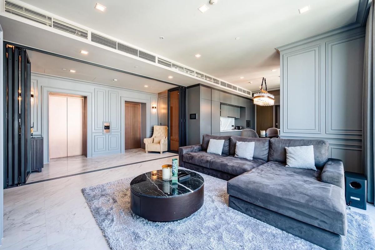Luxury Condo The Monument Thonglor 2 Bedroom 125 sq.m near BTS Thonglor High Floor Unblocked View Free Transfer Rare Unit
