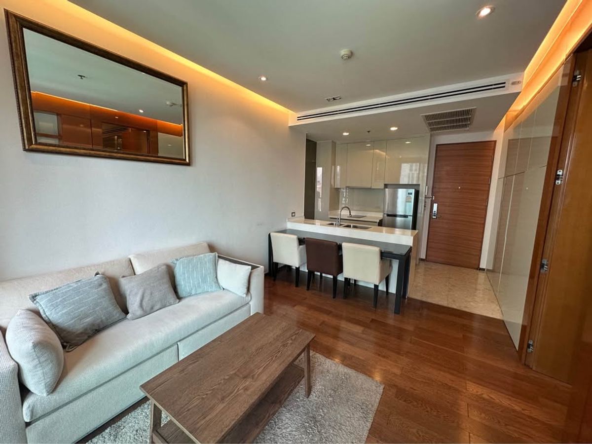 🛋 คอนโดหรูใจกลางสุขุมวิท พร้อมเฟอร์นิเจอร์ ระเบียงกว้าง The Address สุขุมวิท 28 แต่งครบ พร้อมอยู่ ทำเลดี ใกล้ BTS พร้อมพงษ์ และห้าง EmDistrict 🛋 คอนโดหรูใจกลางสุขุมวิท พร้อมเฟอร์นิเจอร์ ระเบียงกว้าง The Address สุขุมวิท 28 แต่งครบ พร้อมอยู่ ทำเลดี ใกล้ BTS พร้อมพงษ์ และห้าง EmDistrict