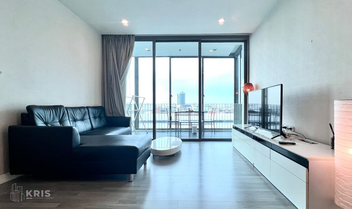 For RENT- The Room Wongwianyai 2 Bedroom Condo Near BTS station
