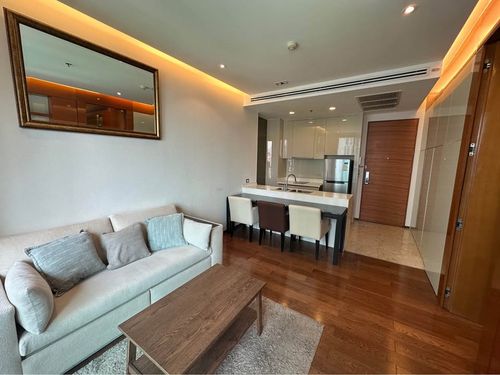 🛋 คอนโดหรูใจกลางสุขุมวิท พร้อมเฟอร์นิเจอร์  ระเบียงกว้าง The Address สุขุมวิท 28 แต่งครบ พร้อมอยู่ ทำเลดี ใกล้ BTS พร้อมพงษ์ และห้าง EmDistrict