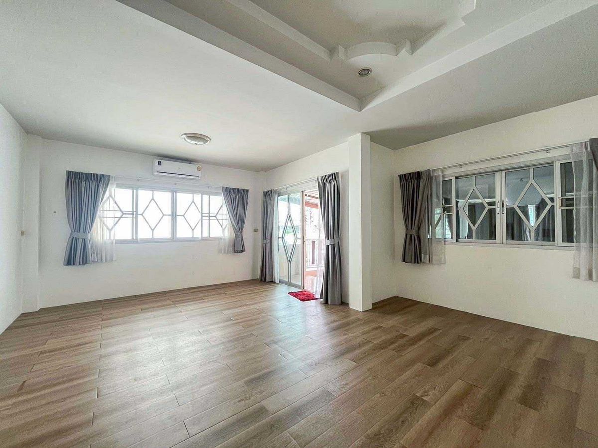 ขายบ้านแฝด หมู่บ้านรัชธานี 6 140 ตร.ม. ใกล้ ตลาดนัดสายไหม – รูปที่ 4