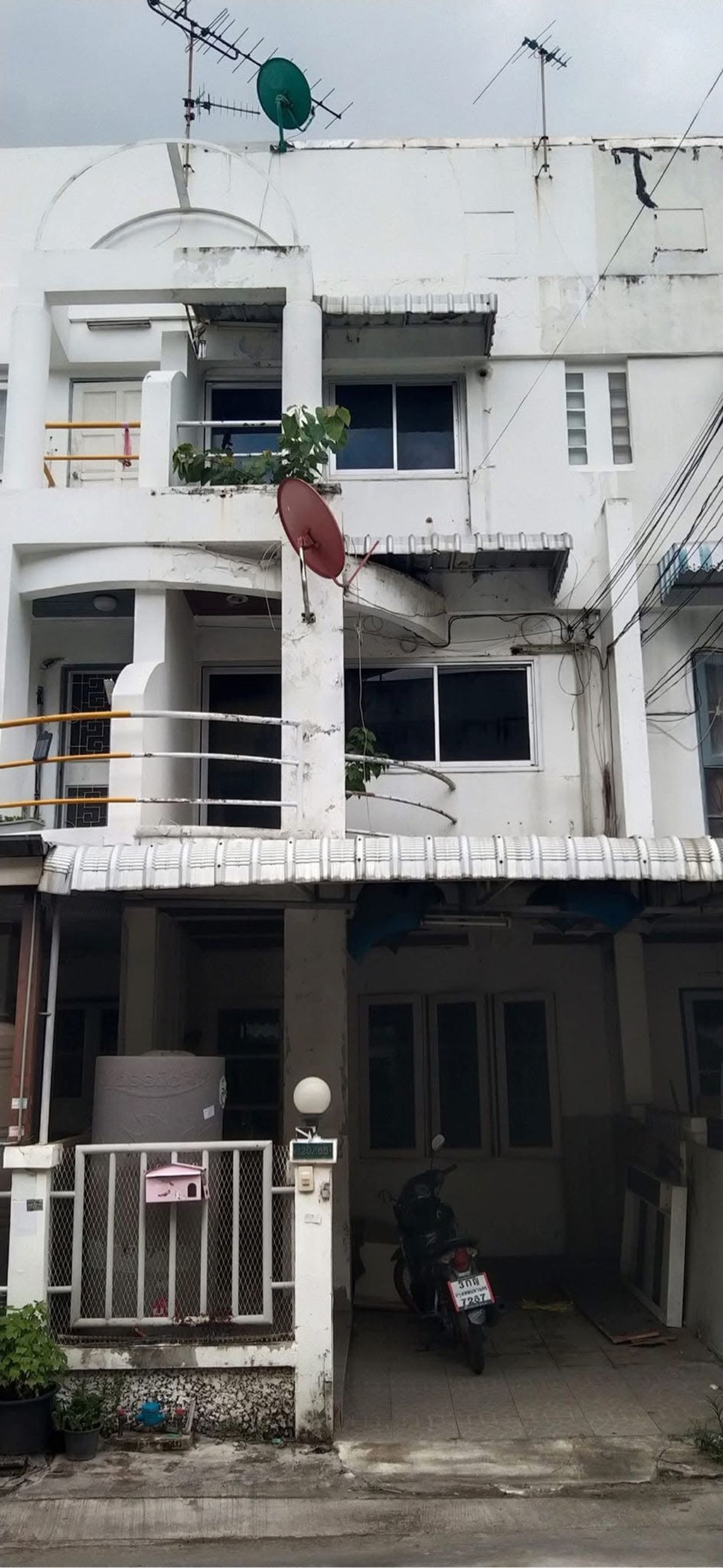 บ้านธันยกานต์ วัชรพล ทำเลดี ติดถนน วัชรพล ฝั่งถนนเทพรักษ์ เลียบทางด่วนรามอินทรา บ้านธันยกานต์ วัชรพล ทำเลดี ติดถนน วัชรพล ฝั่งถนนเทพรักษ์ เลียบทางด่วนรามอินทรา