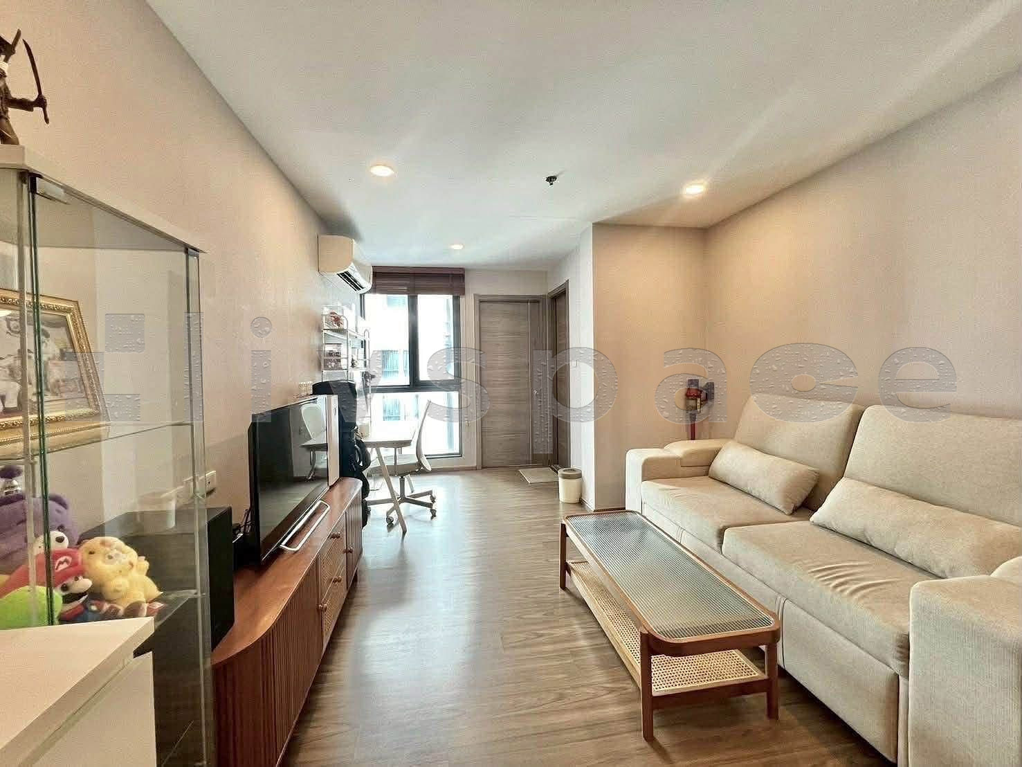 ▚ L1KC01ツ FOR SALE Artisan Ratchada 1 Bed 44sqm Top Floor Pool View Great Value Prime Ratchada✨ ▚ L1KC01ツ FOR SALE Artisan Ratchada 1 Bed 44sqm Top Floor Pool View Great Value Prime Ratchada✨