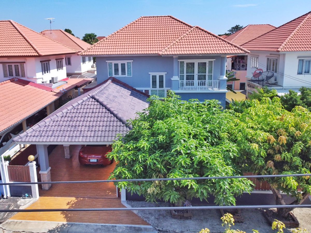 Selling a detached house, Sirikarn Bang Yai-West Gate 60 sq.w., canal, road, near the garden, beautiful house, ready to move in. Near Central Westgate Selling a detached house, Sirikarn Bang Yai-West Gate 60 sq.w., canal, road, near the garden, beautiful house, ready to move in. Near Central Westgate