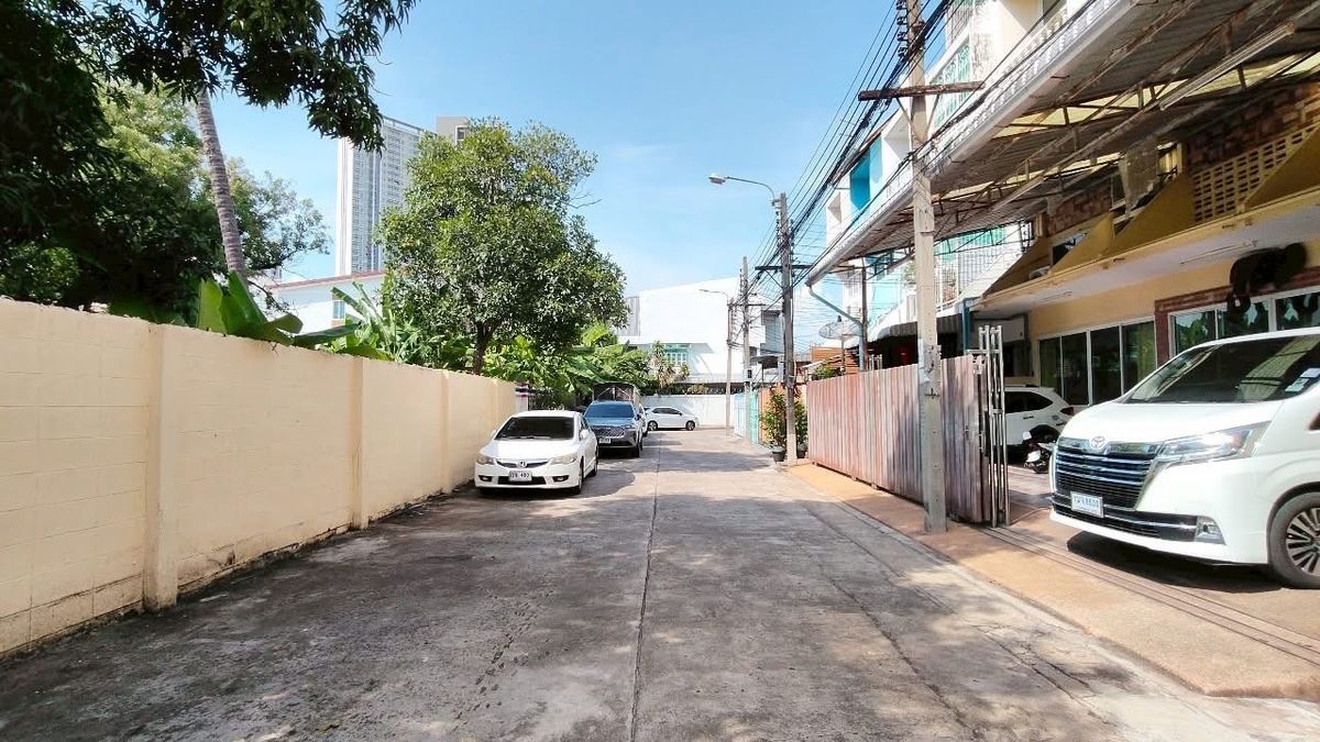 🏢✨ อาคารพาณิชย์ 3 คูหา พร้อมทำเลทองในพระราม 3 เจริญราษฎร์ – รูปที่ 2