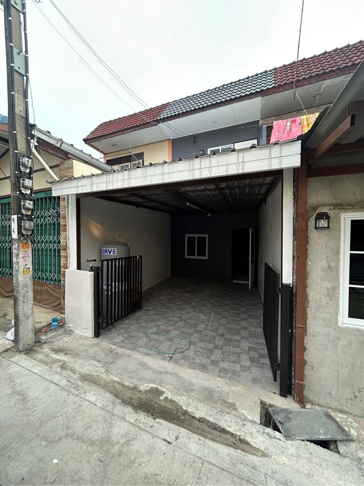 Urgent Sale! Fully Renovated 2-Storey Townhouse in the Heart of the City – Nuanchan Soi 6 – Unbeatable Price with FREE Electric Gate! – รูปที่ 3