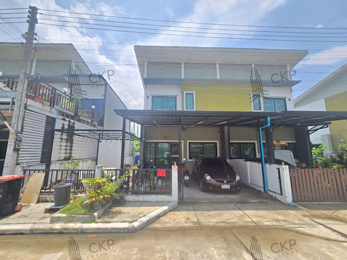 บ้านแฝด มบ.ทรัพย์ธานี 5 ติดถนนรังสิต-นครนายก ใกล้ม.ราชมงคลธัญบุรี ใกล้ห้างสรรพสินค้าหลายแห่งและตลาด บ้านแฝด มบ.ทรัพย์ธานี 5 ติดถนนรังสิต-นครนายก ใกล้ม.ราชมงคลธัญบุรี ใกล้ห้างสรรพสินค้าหลายแห่งและตลาด