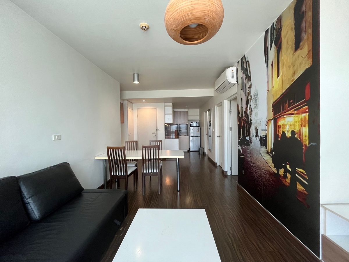ปล่อยเช่าคอนโด the Iris condo พระราม 9-ศรีนครินทร์ 2 นอน 1 น้ำ ตึก E ชั้น 7 ขนาด 56 ตรม ราคา 14,000/เดือน