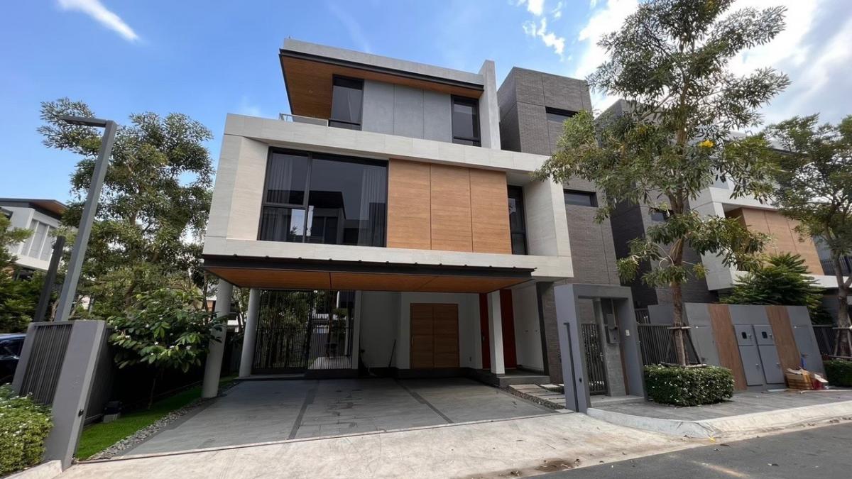3 -storey house for Rama 3 68 sq. W. 350 sqm. 4 bedrooms, 4 water, 3 parking, 1 housekeeper, good condition, ready 3 -storey house for Rama 3 68 sq. W. 350 sqm. 4 bedrooms, 4 water, 3 parking, 1 housekeeper, good condition, ready