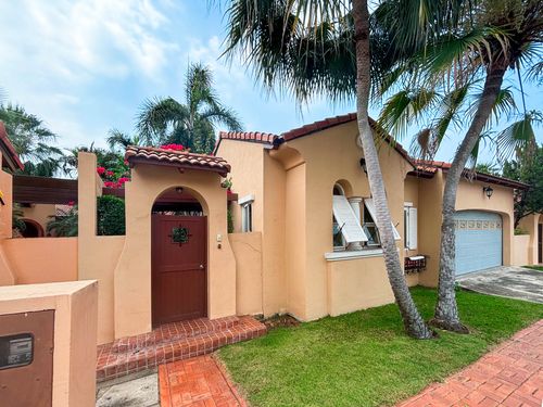 For sale, single-storey villa, Green Olive Villa Amata Spring Golf, 3 bedrooms, on the golf course, guaranteed good atmosphere [SHNH00012]