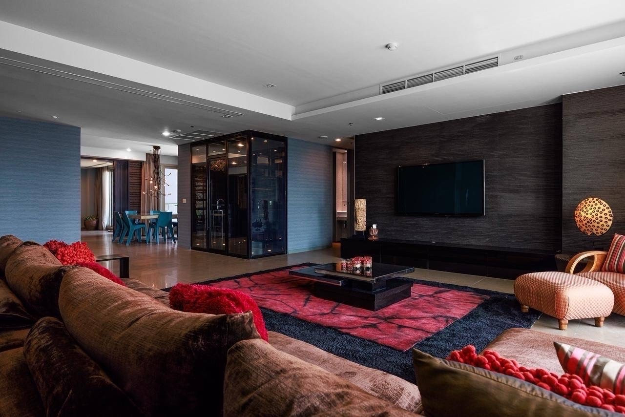 UNIT RIVER SUPER RARE UNIT 4 ห้องนอน + ห้องแม่บ้าน 330SQM DUPLEX UNIT ให้เช่าเพียง 190,000 กรุณาติดต่อ 0816878954 UNIT RIVER SUPER RARE UNIT 4 ห้องนอน + ห้องแม่บ้าน 330SQM DUPLEX UNIT ให้เช่าเพียง 190,000 กรุณาติดต่อ 0816878954