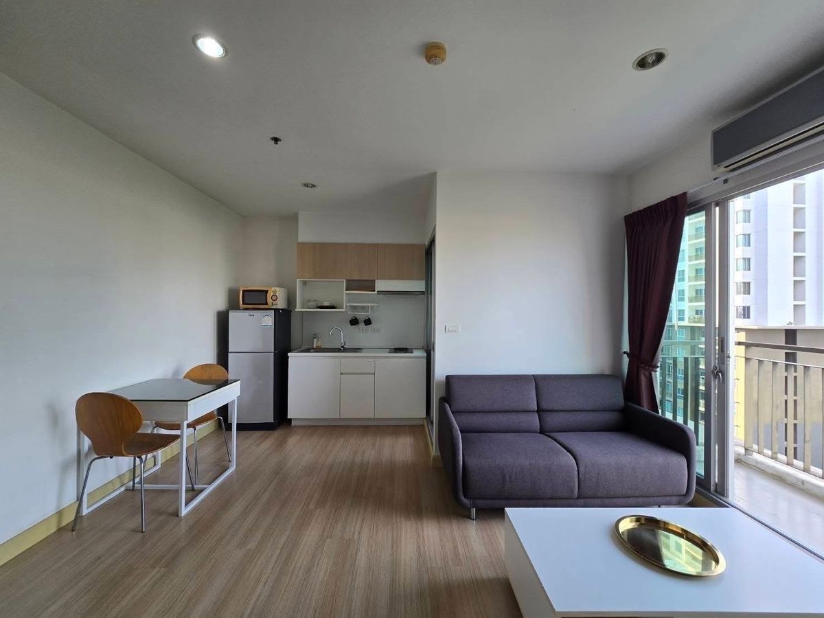 For rent: The Parkland Srinakarin Lakeside (The Parkland Srinakarin Lakeside)🛏️ 1 bedroom 🛁 1 bathroom 🛋️ 1 living room, size 36 sq m. Building 1, 8th floor ✨ Price 11,000 baht.. For rent: The Parkland Srinakarin Lakeside (The Parkland Srinakarin Lakeside)🛏️ 1 bedroom 🛁 1 bathroom 🛋️ 1 living room, size 36 sq m. Building 1, 8th floor ✨ Price 11,000 baht..