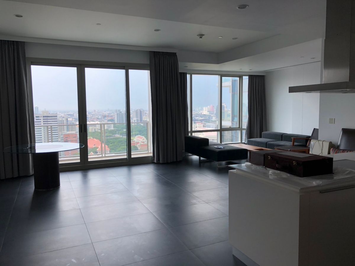 185 Rajchadamri 2Bed2Bath 125sqm 49.9 MB Call 0635925888 185 Rajchadamri 2Bed2Bath 125sqm 49.9 MB Call 0635925888