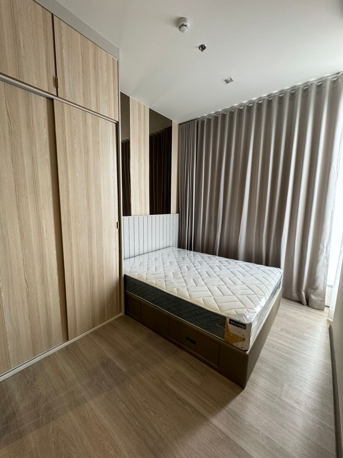 🔥FOR RENT📍 Rhythm Charoenkrung Pavillion 1 Bed 35 SQ.M. 📍25,000 THB/Month Call/Line: 0954597992 🔥FOR RENT📍 Rhythm Charoenkrung Pavillion 1 Bed 35 SQ.M. 📍25,000 THB/Month Call/Line: 0954597992