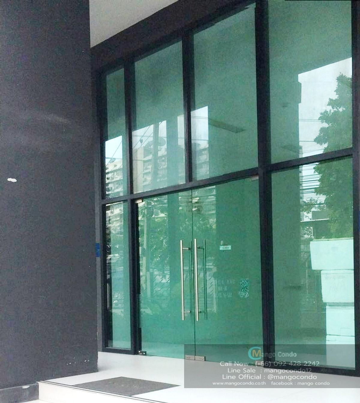 Shop for rent under a condo in the Ratchaprarop-Vibhavadi-Din Daeng area ready to do business cheap price