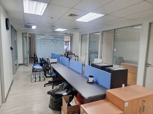 พื้นที่สำนักงาน 210 ตรม. ให้เช่า CTI Tower อโศก