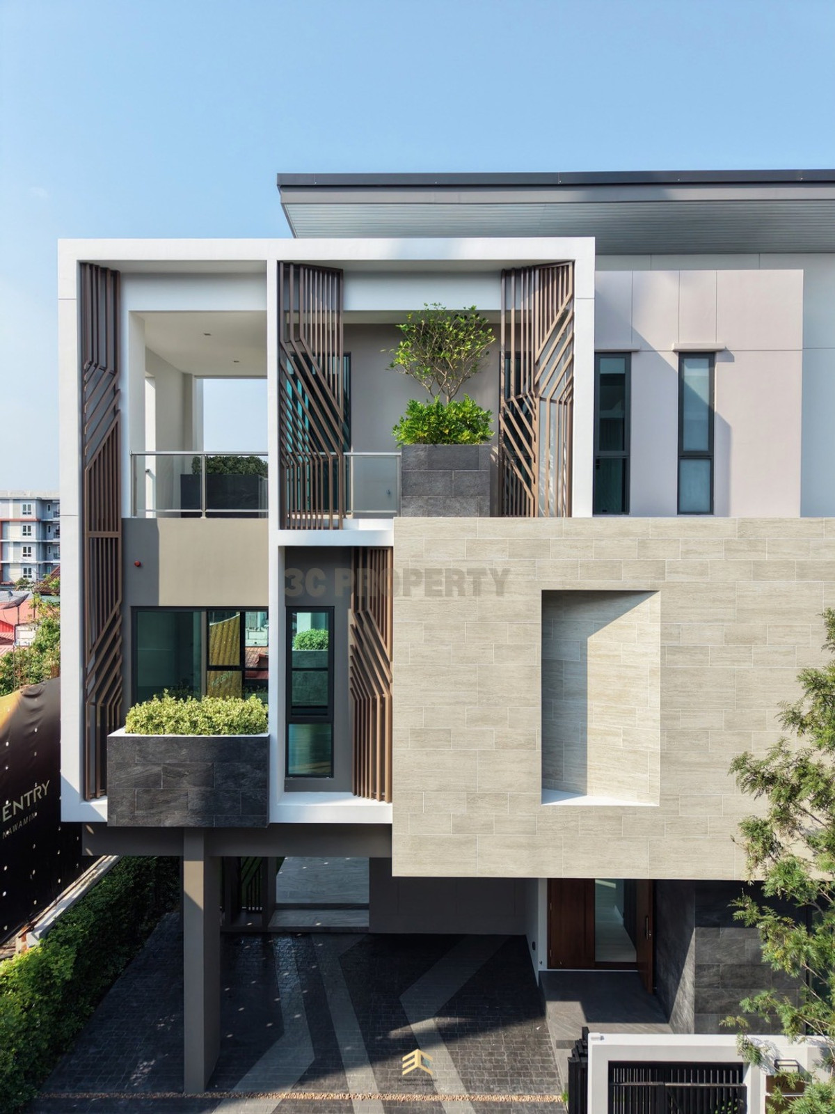 3-story luxury house: The Gentry Kaset-Nawamin (use 440 sqm.) 🔥HOT 33.9 million baht 🔥